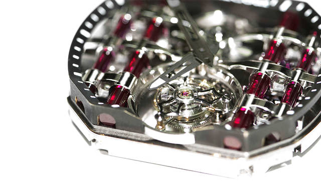 <strong>Reflect Tourbillon｜リフレクト・トゥールビヨン</strong><br />ケース｜チタン<br /> サイズ｜縦48×横52×厚さ12.5㎜<br /> ムーブメント｜自社製手巻き（Cal.DC261）<br /> 振動数｜2万1600/時<br /> 石数｜27石<br /> パワーリザーブ｜約95時間<br /> ストラップ｜クロコダイル<br /> 防水｜5気圧<br /> 限定数｜9本<br />価格｜3024万円(予価)<br />