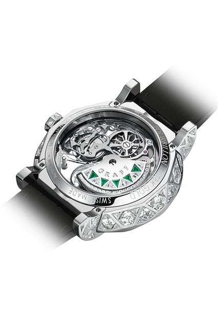 <strong>ザ・マスターグラフトゥールビヨンダイヤモンドスケルトン</strong><br /> ケース｜ホワイトゴールド×ダイヤモンド<br /> 直径｜48mm<br />ストラップ｜ブラッククロコダイル<br /> 価格｜1億8150万円<br />