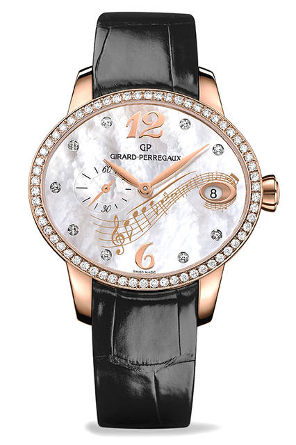 <strong>キャッツアイ フランソワ・ペルゴ アワード（80484D52A1545BK6B）</strong><br />ケース｜ベゼルにブリリアントカットダイヤモンドを62石（総計0.85ct）セットしたピンクゴールド<br />サイズ｜35.40 x 30.40 mm<br />防水｜日常生活<br />ムーブメント｜自動巻き（自社製GP03300-0044）<br />パワーリザーブ｜約46時間<br />石数｜28石<br />機能｜時、分、スモールセコンド、日付<br />ストラップ｜ブラックアリゲーター<br />限定本数｜7本（ケースバックに「François Perregaux Award」と、シリアルナンバーの刻印）