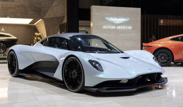 ジュネーブモーターショーで発表されたアストン マーティン プロジェクト003