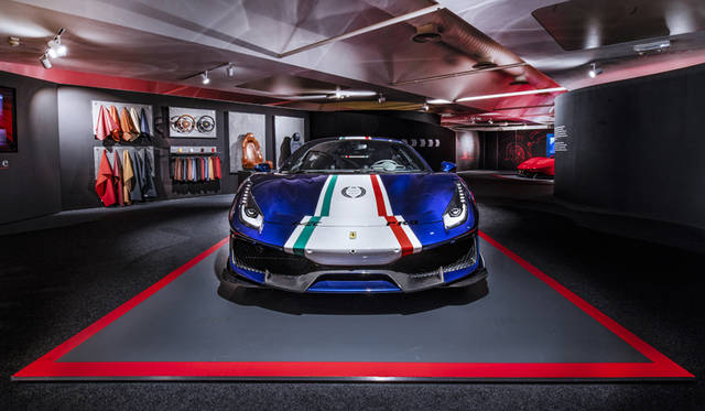 フェラーリ 488ピスタ｜Ferrari 488Pista