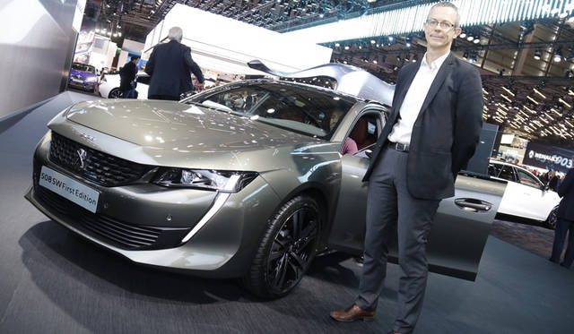 Peugeot 508SW × Frédéric Vantalon, Technical Designer Manager