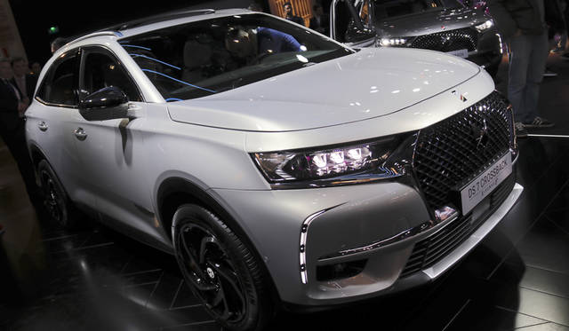 DS7 Crossback E-Tense
