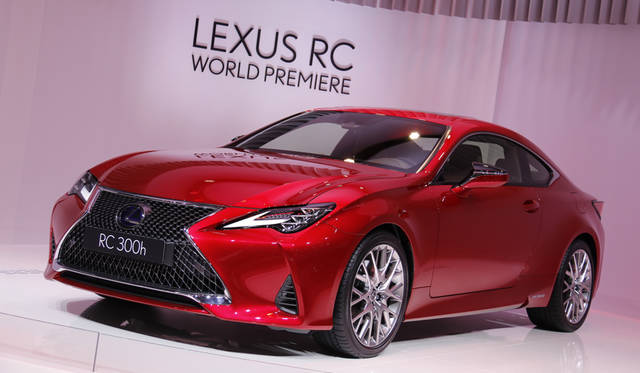 Lexus RC300h (facelifted)