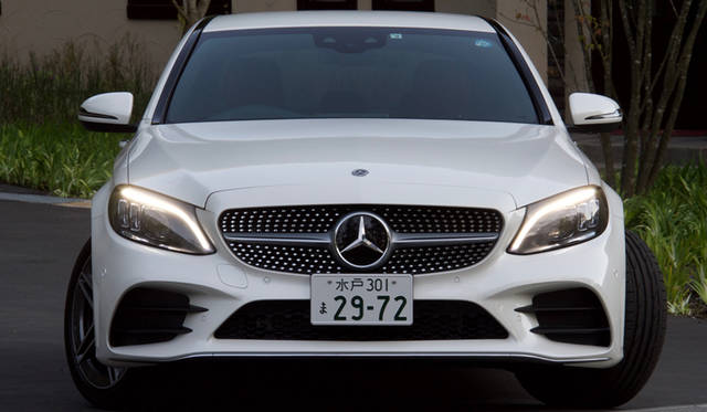 Mercedes-Benz C 200 Avantgarde｜メルセデス・ベンツ C 200 アバンギャルド