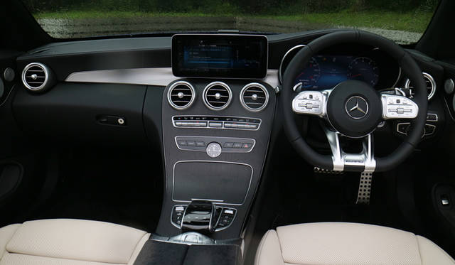  Mercedes-AMG C43 4MATIC Cabriolet｜メルセデスAMG C43 4マチック カブリオレ