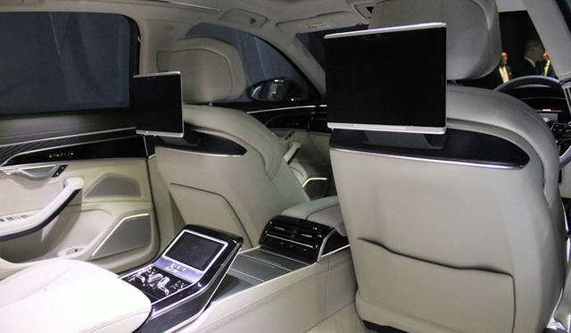 Audi A8｜アウディA8