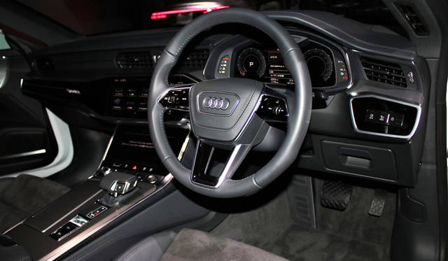 Audi A7 Sportback｜アウディ A7 スポーツバック