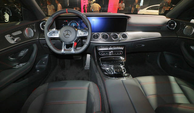 Mercedes-AMG E 53 4MATIC +｜メルセデスAMG E 53 4MATIC +