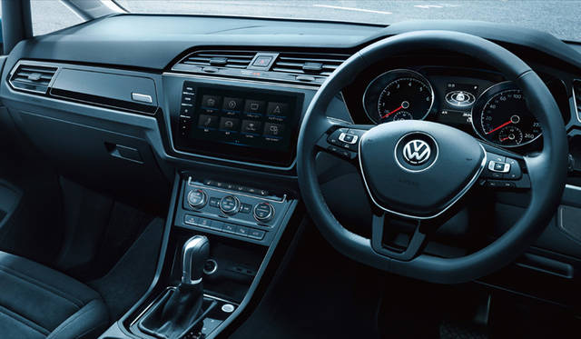 Volkswagen Touran TDI｜フォルクスワーゲン トゥーラン TDI