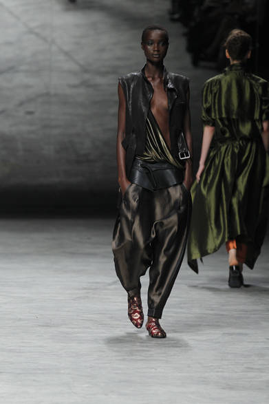 <strong>HAIDER ACKERMANN｜ハイダー アッカーマン</strong>　2012年春夏コレクション速報