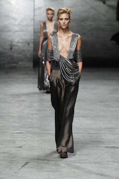 <strong>HAIDER ACKERMANN｜ハイダー アッカーマン</strong>　2012年春夏コレクション速報