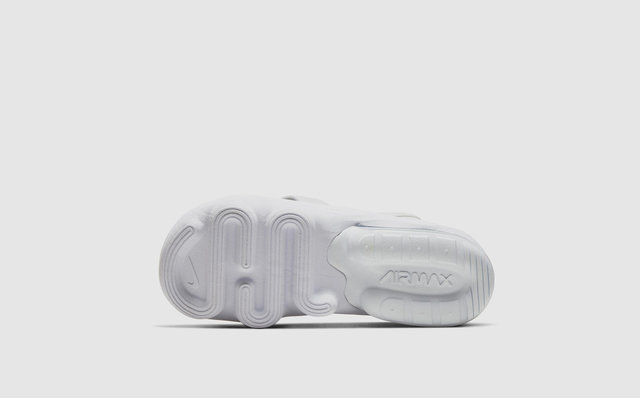ナイキ エア マックス ココ ホワイトの裏