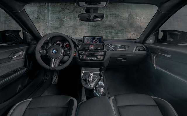 BMW M2 エディション デザインド バイ フューチュラ2000 インテリア BMW M2 エディション デザインド バイ フューチュラ2000 インテリア