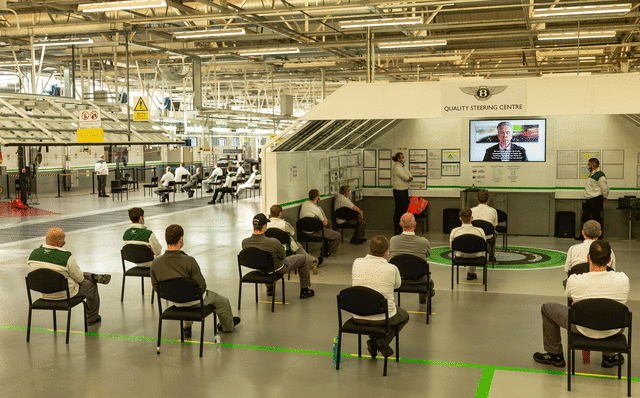 ソーシャルディスタンスに関する正しい訓練 ソーシャルディスタンスに関する正しい訓練