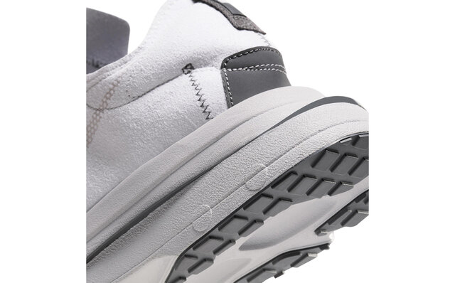 ナイキ エア ズーム タイプ