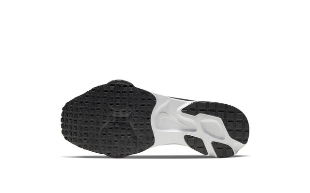 ナイキ エア ズーム タイプ