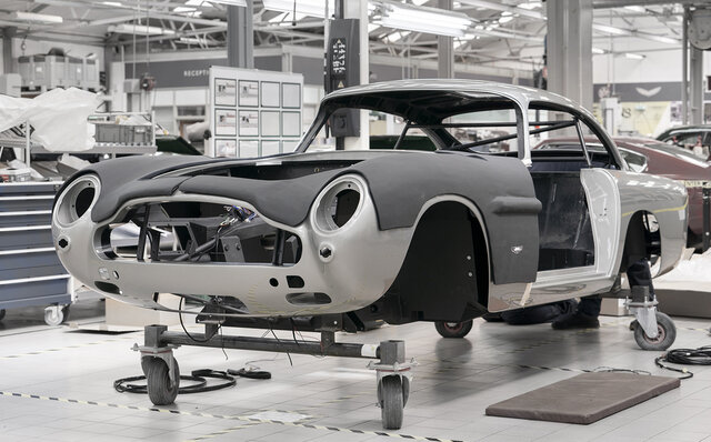 アストンマーティン DB5 ゴールドフィンガー・コンティニュエーション