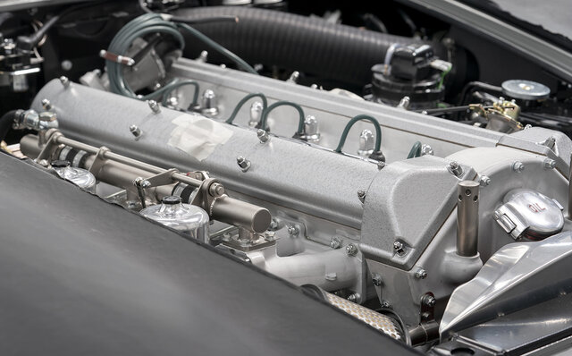 アストンマーティン DB5 ゴールドフィンガー・コンティニュエーション