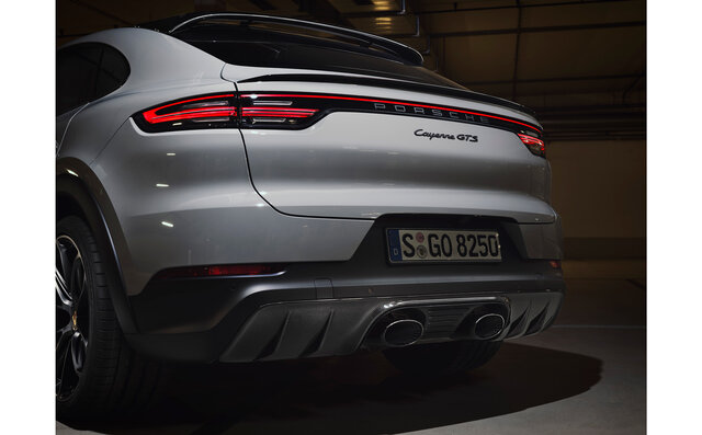 ポルシェ カイエンGTS クーペ