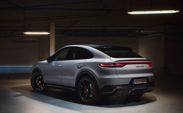 ポルシェ カイエンGTS クーペ