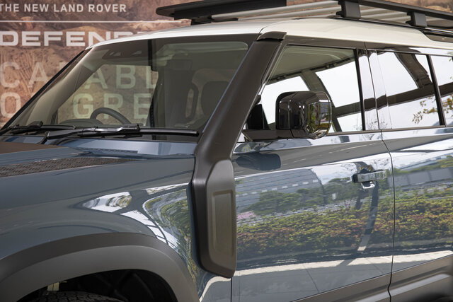 Land Rover 新型ディフェンダー Land Rover 新型ディフェンダー