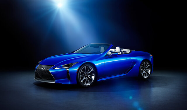 LC500コンバーチブル“Structural Blue” LC500コンバーチブル“Structural Blue”