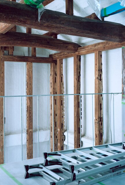 T-HOUSE New Balance T-HOUSE New Balance