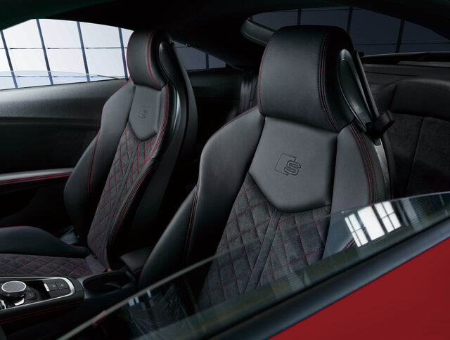 Audi TT Coupe S Line Competition アウディ TTクーペSライン コンペティション Audi TT Coupe S Line Competition アウディ TTクーペSライン コンペティション