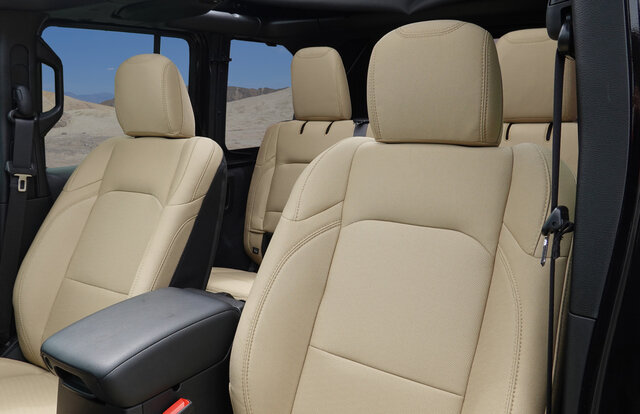 Jeep Wrangler Unlimited Black & Tan ジープ ラングラー アンリミテッド ブラック&タン Jeep Wrangler Black & Tan ジープ ラングラー ブラック&タン Jeep Wrangler Unlimited Black & Tan ジープ ラングラー アンリミテッド ブラック&タン Jeep Wrangler Black & Tan ジープ ラングラー ブラック&タン