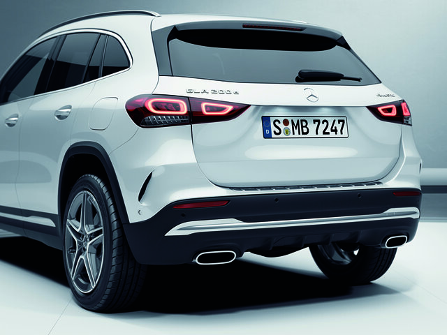 Mercedes-Benz GLA  メルセデス･ベンツGLA