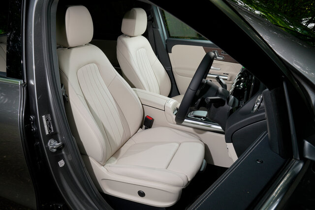 Mercedes-Benz GLA  メルセデス･ベンツGLA