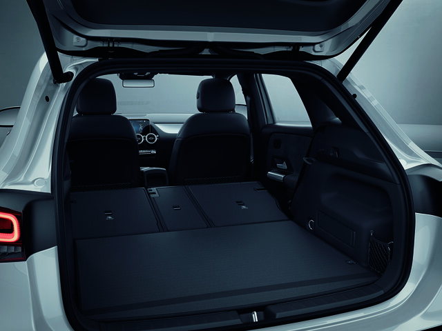 Mercedes-Benz GLA  メルセデス･ベンツGLA