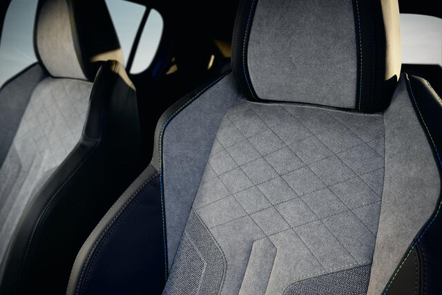 PEUGEOT 208 プジョー208 PEUGEOT 208 プジョー208