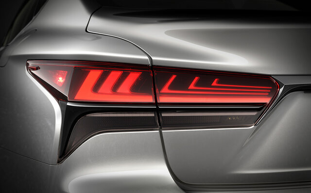 レクサスLS エクステリア