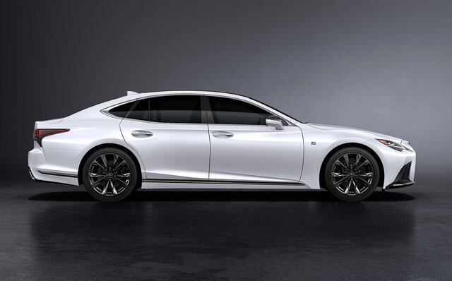 レクサスLS エクステリア