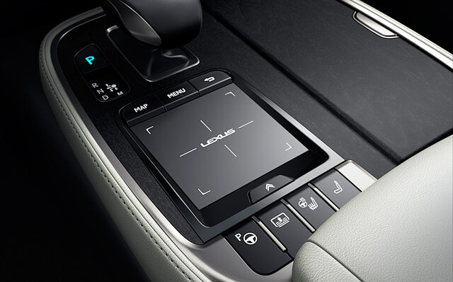 レクサスLS インテリア