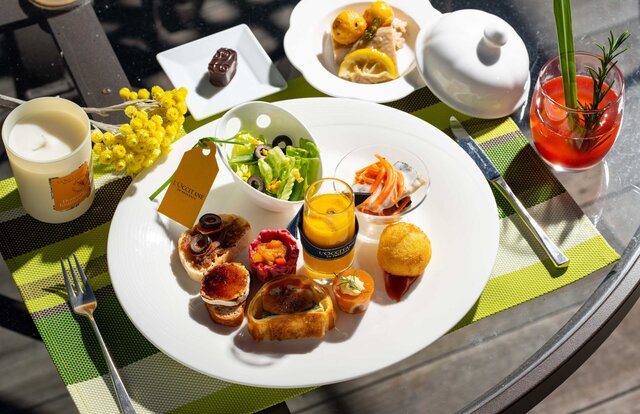 LOUNGE ホテル椿山荘東京 LOUNGE ホテル椿山荘東京