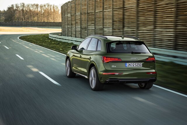 AUDI Q5 アウディQ5 AUDI Q5 アウディQ5