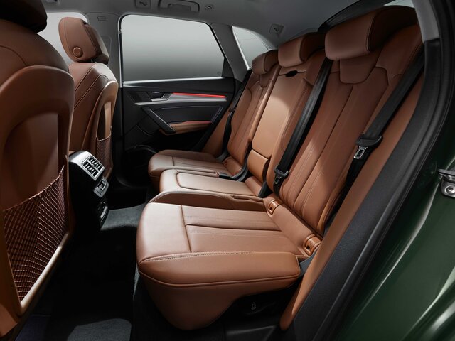 AUDI Q5 アウディQ5 AUDI Q5 アウディQ5