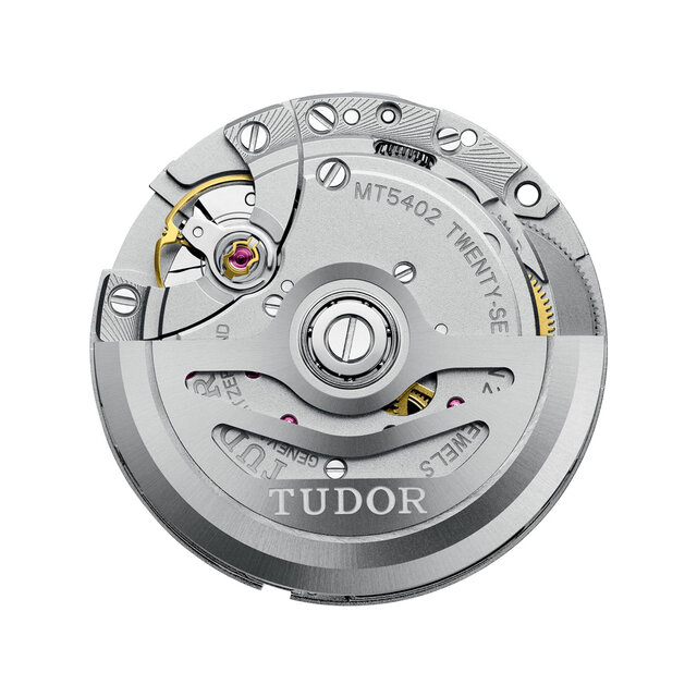 チューダー ブラックベイ フィフティ・エイト“ネイビーブルー”