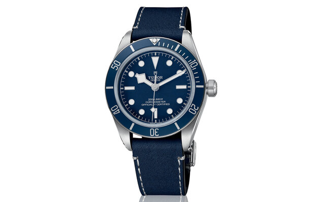 チューダー ブラックベイ フィフティ・エイト“ネイビーブルー”