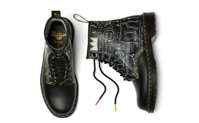 DR.MARTENS