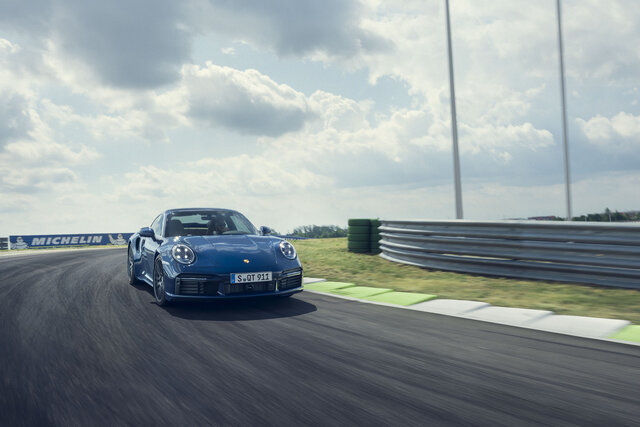 PORSCHE 911 Turbo ポルシェ911ターボ PORSCHE 911 Turbo ポルシェ911ターボ