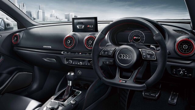 アウディ RS3セダン アウディ RS3セダン