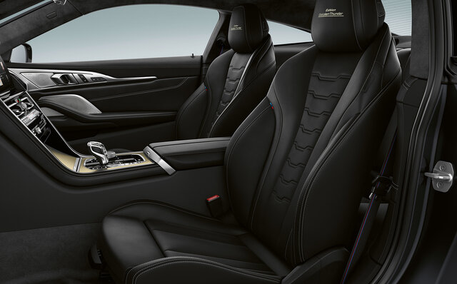 BMW M850i xDrive Edition Golden Thunder インテリア BMW M850i xDrive Edition Golden Thunder インテリア