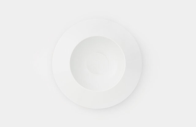 小宮山雄飛が監修したカレー皿「zen to Y・K」 小宮山雄飛が監修したカレー皿「zen to Y・K」