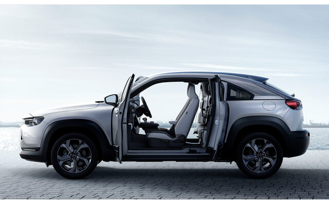 MAZDA MX-30 マツダMX-30