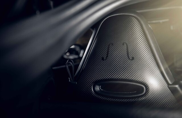Aston Martin|アストンマーティン Aston Martin|アストンマーティン