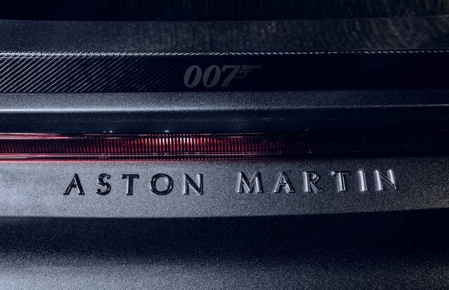 Aston Martin|アストンマーティン Aston Martin|アストンマーティン